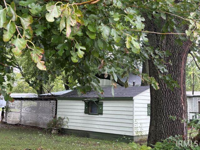 view of side of property