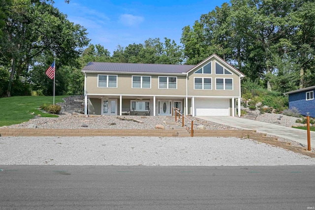 view of front facade with a garage