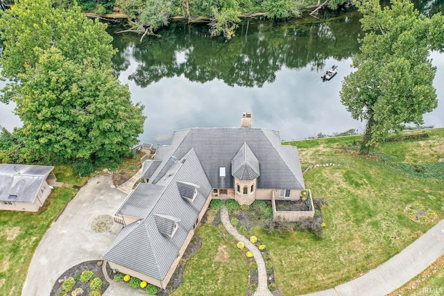 bird's eye view featuring a water view