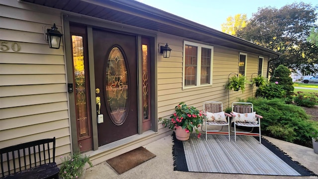 property entrance with a porch