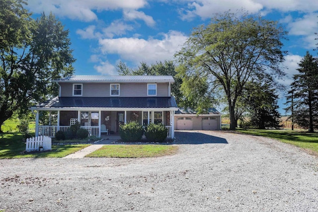 front of property with a front lawn and covered porch