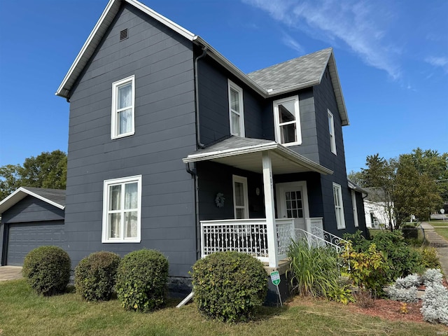 view of front facade featuring covered porch