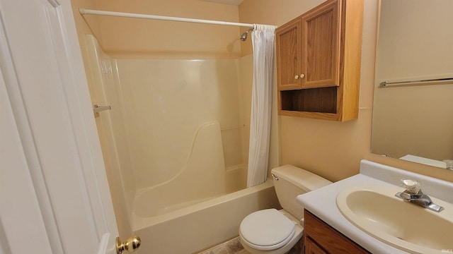 full bathroom featuring vanity, toilet, and shower / tub combo