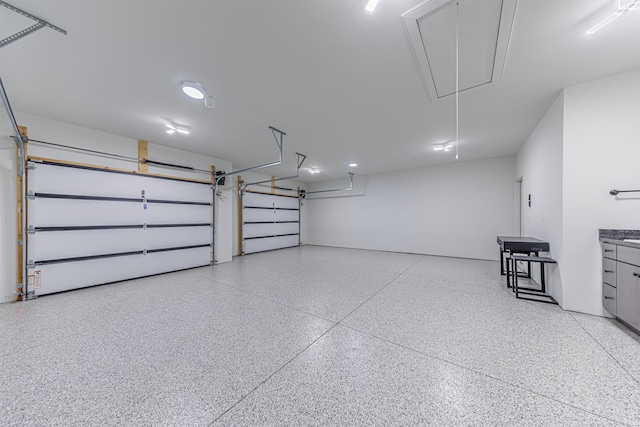 2065 Chadwick Dr, Newburgh, IN 47630 - view of garage
