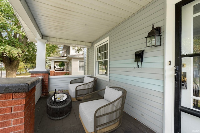 view of patio / terrace featuring covered porch