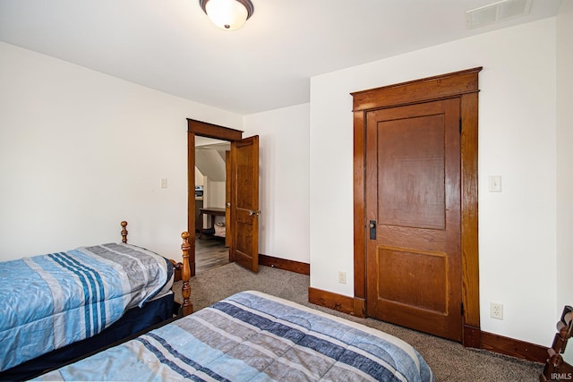 bedroom featuring carpet floors