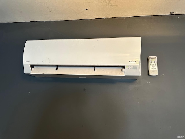 room details featuring a wall mounted air conditioner