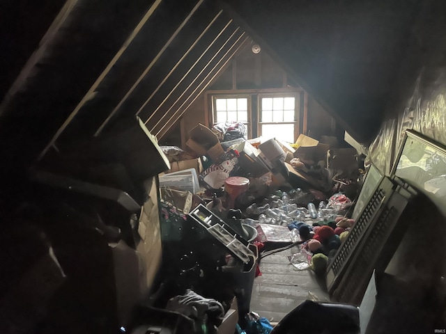 1002 High St, Logansport, IN 46947 - view of attic