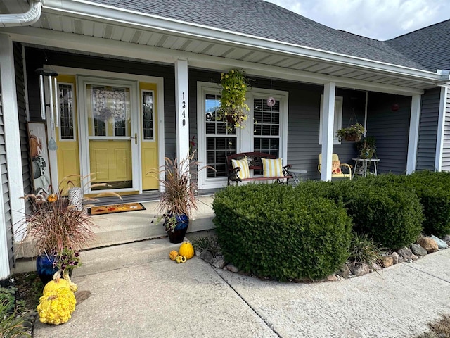 entrance to property with covered porch