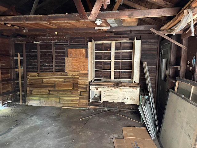 miscellaneous room featuring vaulted ceiling