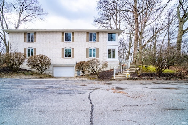 view of front of house featuring a garage