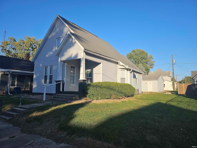 exterior space featuring a front lawn