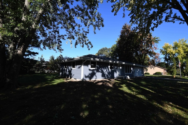 exterior space featuring a front lawn