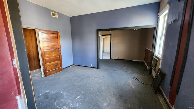 unfurnished bedroom featuring a closet