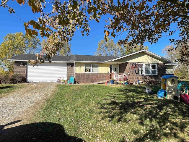 ranch-style home with a front yard