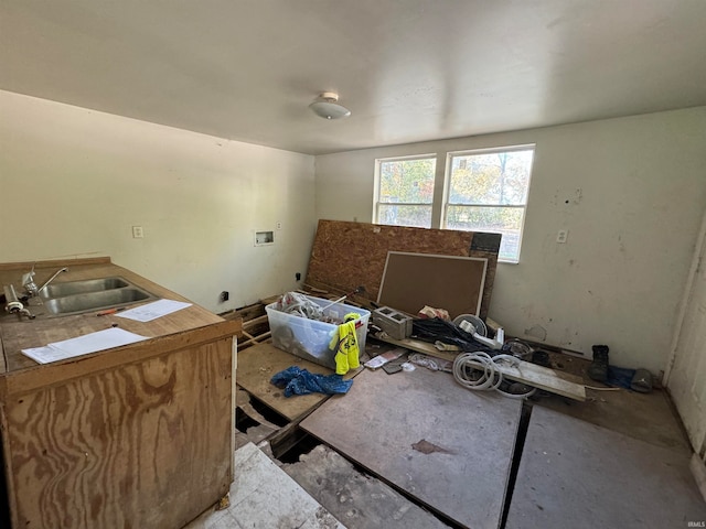 miscellaneous room featuring sink