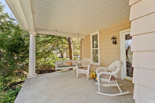 view of patio / terrace with covered porch