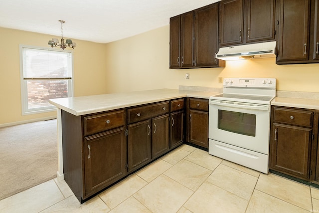 kitchen with kitchen peninsula, light colored carpet, electric stove, pendant lighting, and a notable chandelier