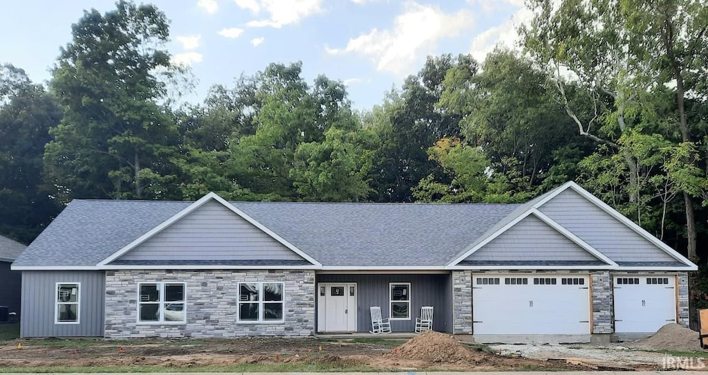 view of front of home featuring a garage