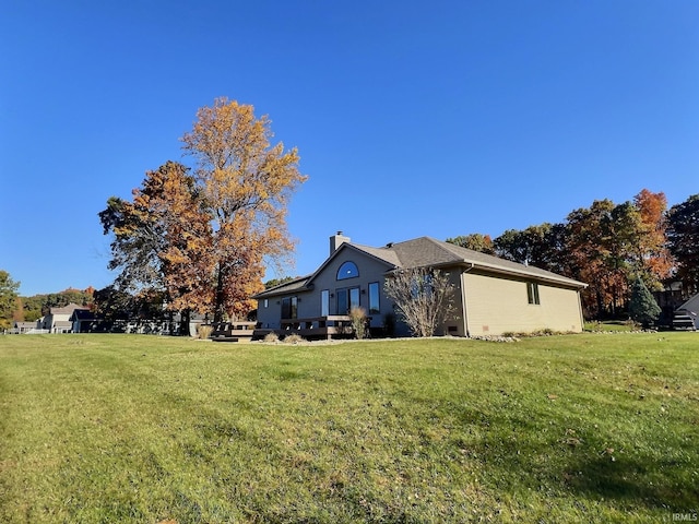 exterior space featuring a lawn