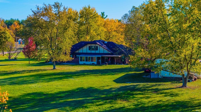 exterior space featuring a lawn