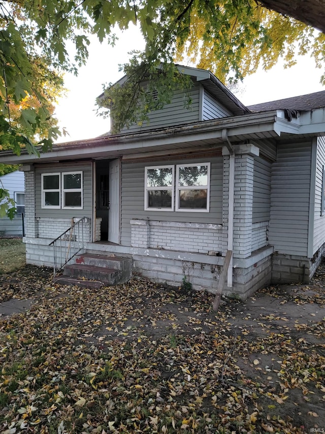 view of front of property