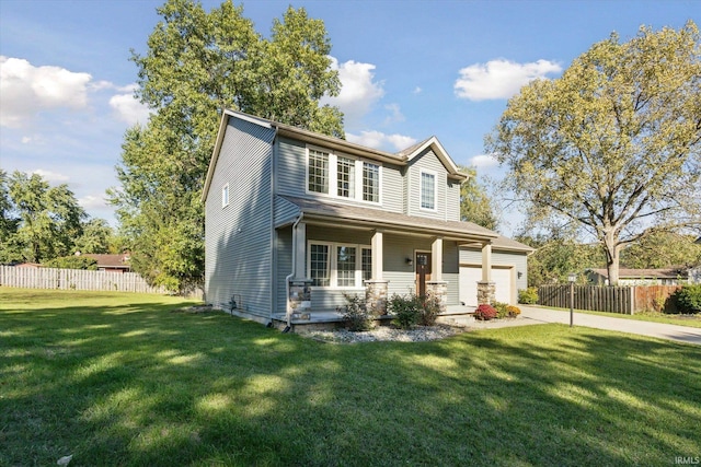 view of front facade featuring covered porch and a front lawn