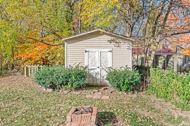 view of outbuilding