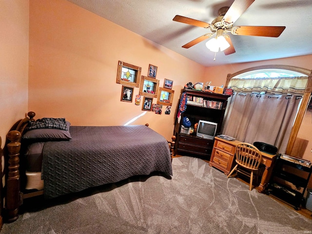 bedroom with carpet floors and ceiling fan