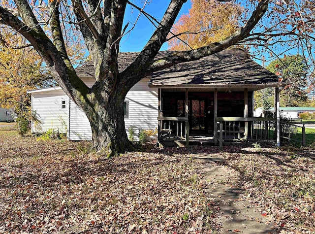 view of side of property