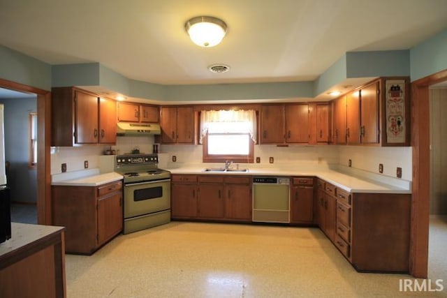 kitchen featuring stainless steel appliances and sink