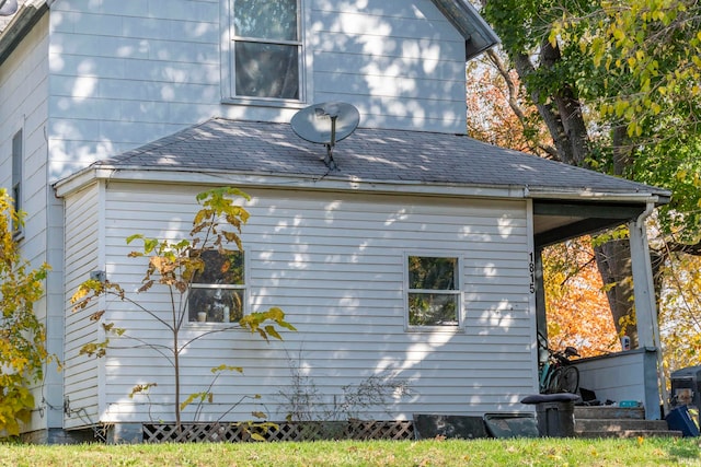 view of home's exterior