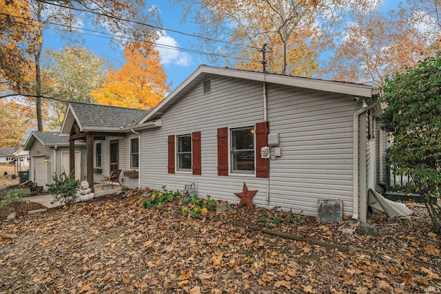 view of home's exterior