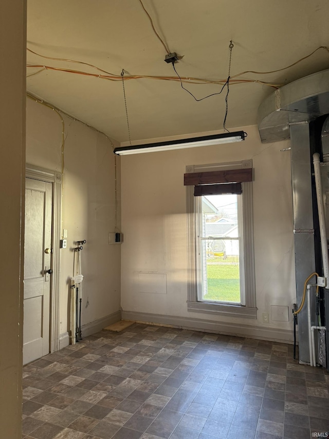 422 E Water St A-B, Unit A-B Portland, IN 47371 - empty room with baseboards