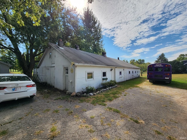 view of side of home