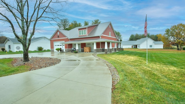 view of front facade featuring covered porch and a front yard