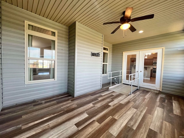 deck featuring ceiling fan