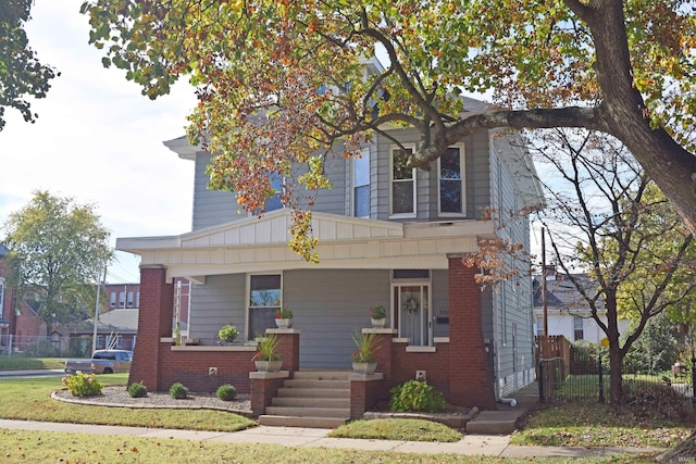 view of front facade featuring covered porch