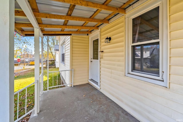 view of entrance to property