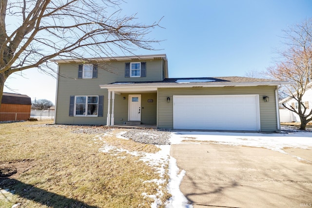 view of front property featuring a garage