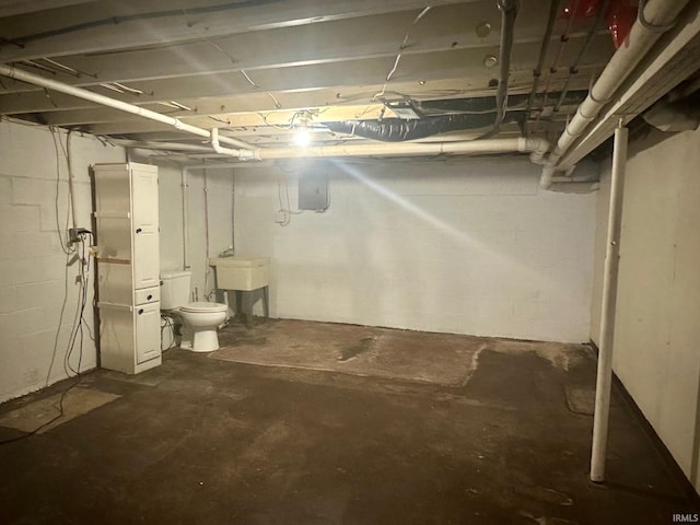 basement featuring sink