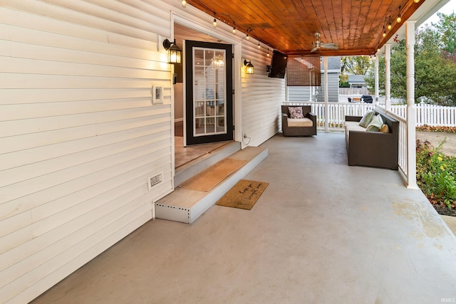 view of patio / terrace featuring ceiling fan