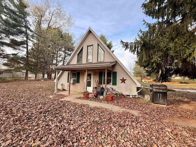 view of front of house with covered porch