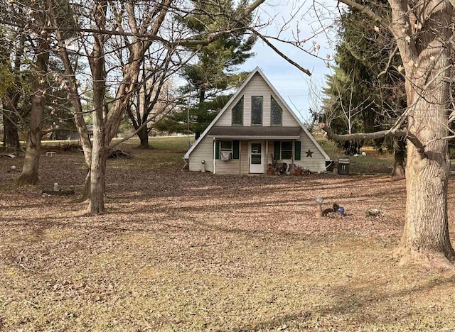 1839 S Meridian Rd, Mitchell, IN 47446 - view of front of home with a porch