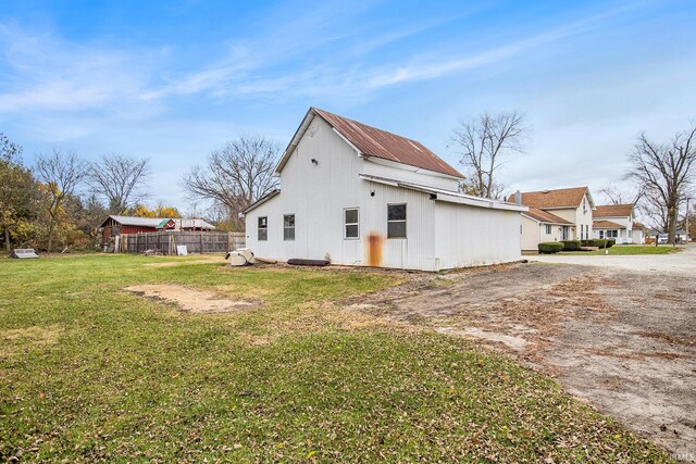 15560 County Road 44, Goshen, IN 46526 - view of side of home