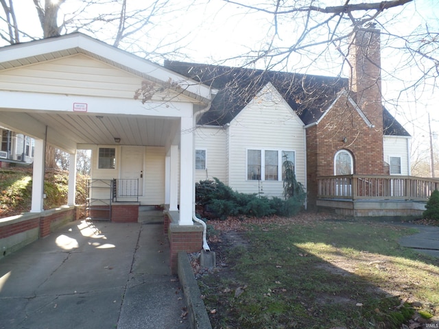 view of front of house