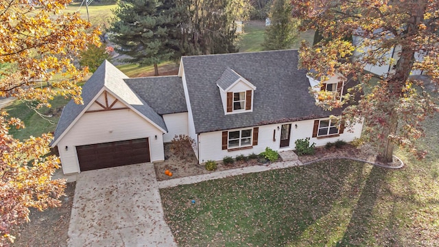 view of front of house with a front yard