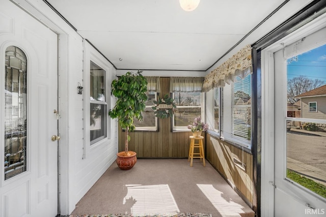 view of sunroom / solarium