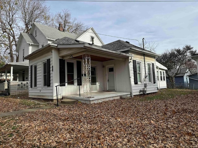 bungalow-style home with covered porch