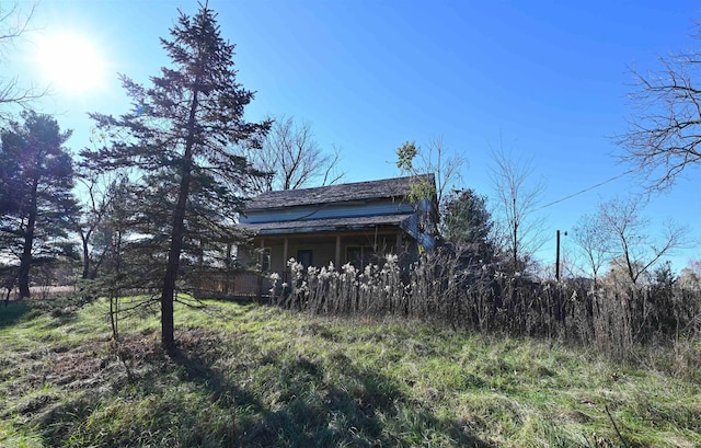 view of home's exterior